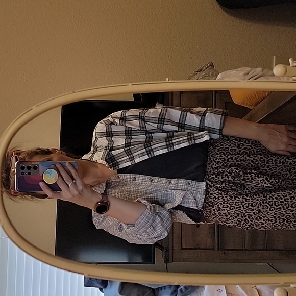 NWT Aeropostale cropped two patten button up flannel - Picture 6 of 9